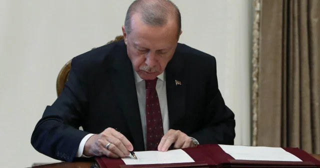Cumhurbaşkanı Erdoğan imzaladı: Yeni atama kararı Resmi Gazete de! Sağlık Bakanlığı Bakan Yardımcılığına ve 4 üniversiteye rektör ataması yapıldı Gündem Haberleri
