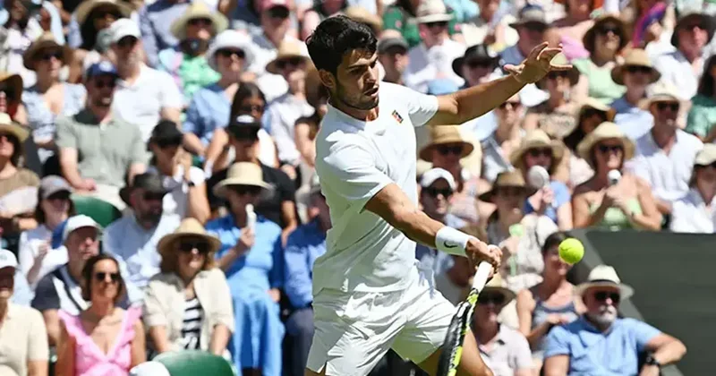Wimbledon da ilk finalist Carlos Alcaraz Tenis Haberleri Spor