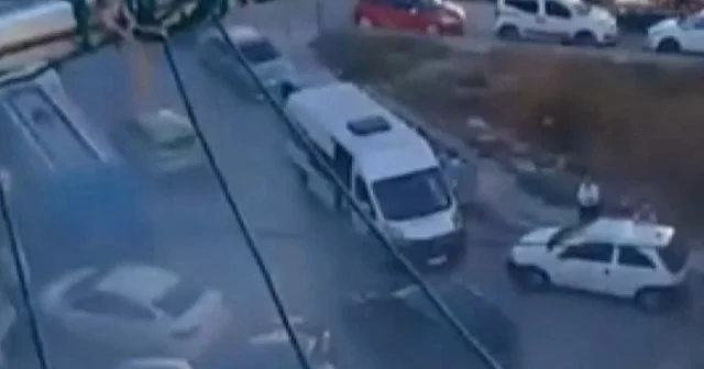 Arnavutköy de düğün magandaları mahalle ortasında dehşet saçtı: O anlar kamerada VİDEO İZLE