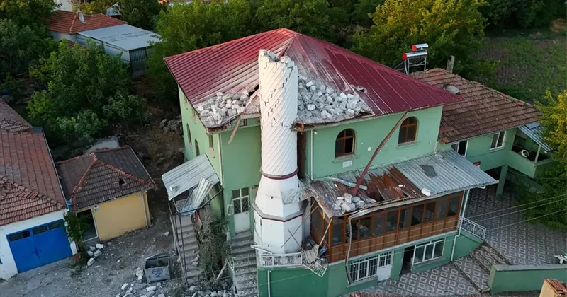 Deprem sonrası Balıkesir de yaz okulları tatil edildi