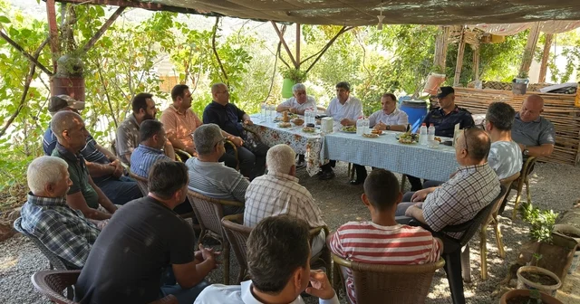 Anamur Kaymakamı Kemal Duru mahalle ziyaretlerini sürdürdü Mersin Haberleri