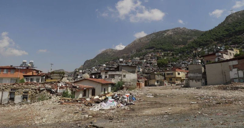 Hatay da riskli alan ilan edilen tarihi Affan Mahallesi halkı: Burada doğduk, burada ölmek istiyoruz