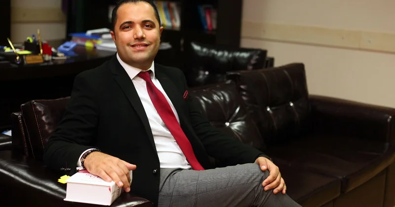 Avukat Rezan Epözdemir in 150 bin dolar karşılığında tahliye vadettiği iddia edildi
