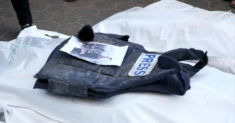 Katil İsrail 2 gazeteciyi daha öldürdü