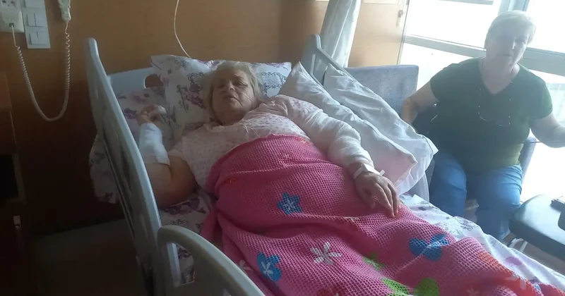 Balıkesir deki depremde eşini kaybetti: Beni çıkarmadan onu çıkartamadılar!
