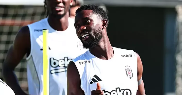 Beşiktaş’ın yeni transferi Ndidi ilk antrenmanına çıktı