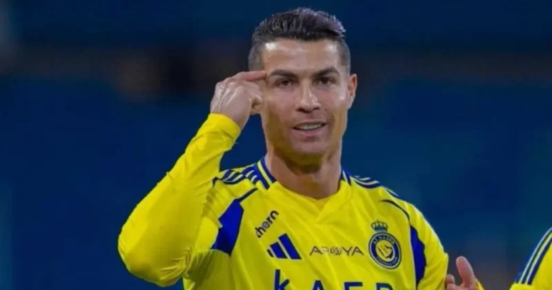 Ronaldo nun gollerine Al Nassr, Almeria ya kaybetti!