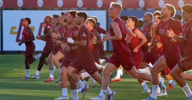 Galatasaray Karagümrük hazırlıklarına devam etti Futbol Haberleri