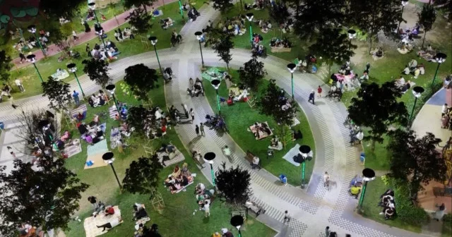 Balıkesir deki deprem sonrası İstanbullular parklara akın etti VİDEO İZLE