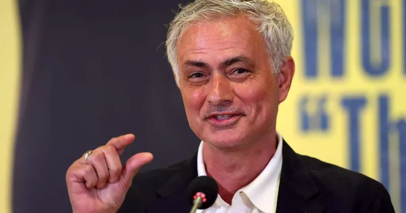 Jose Mourinho: Ben tur şansının hala yüzde 50 50 olduğunu düşünüyorum
