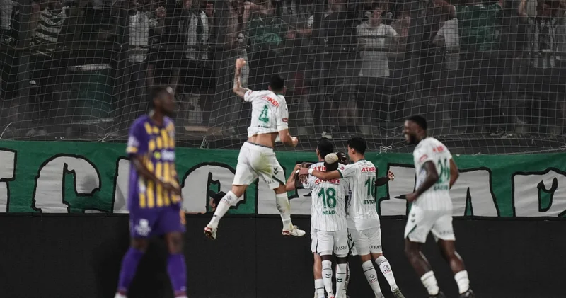 Konyaspor, Eyüp deplasmanında güle oynaya kazandı