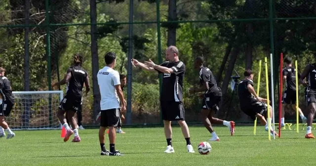 Beşiktaş a Başakşehir maçı öncesi iki iyi bir kötü haber Futbol Haberleri