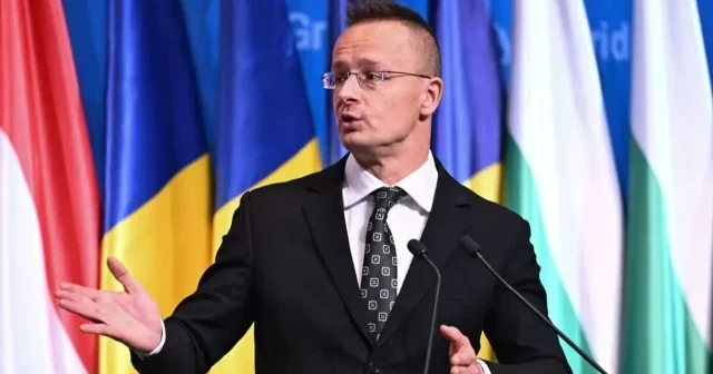 Macaristan Ukrayna nın olası AB üyeliğini eleştirdi: Savaş riski taşıyor Dünya Haberleri