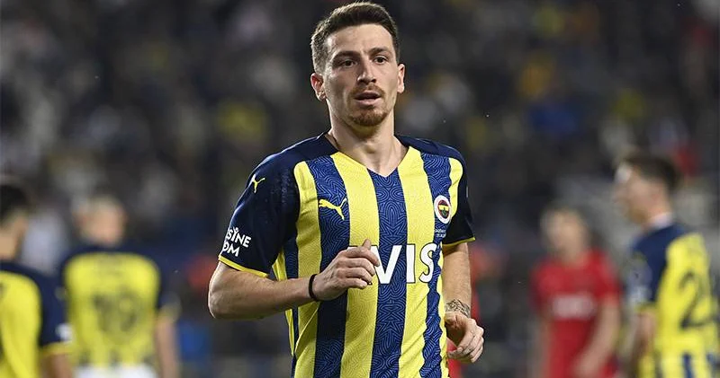 Mert Hakan Yandaş sakatlığıyla ilgili çarpıcı gerçeği açıkladı: Bunu yaşayıp futbola dönen oyuncu sayısı 1 ya da 2