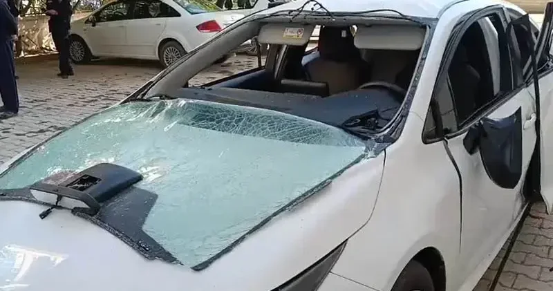 Elazığ da park halindeki araçta patlama; 1 çocuk yaralı