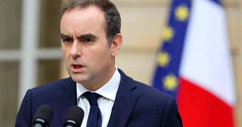 Macron, Lecornu yu Başbakan Olarak Yeniden Atadı