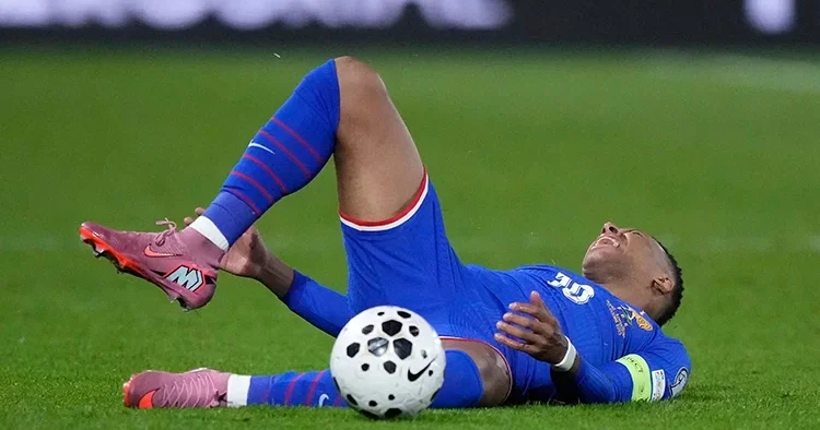 Fransa da Kylian Mbappe şoku! Kadrodan çıkarıldı