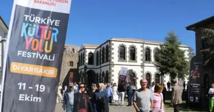 Diyarbakır da Kültür Yolu Festivali başladı