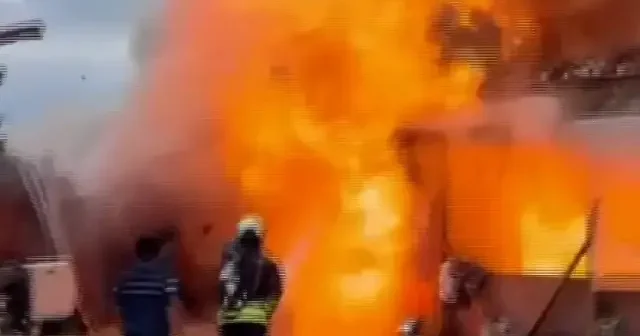 Sinop’ta yanan evdeki tüp bomba gibi patladı VİDEO İZLE