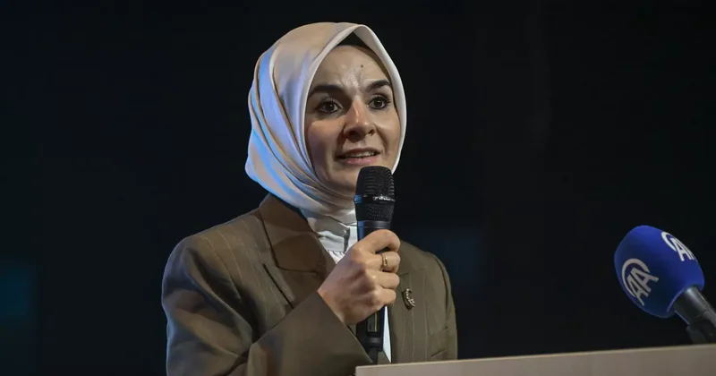 Bakan Göktaş: Aile ve gençlik en güçlü iki değerimizdir