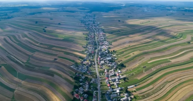Tüm kasaba aynı sokakta yaşıyor: 6 bin kişilik sokak... Sözcü Gazetesi