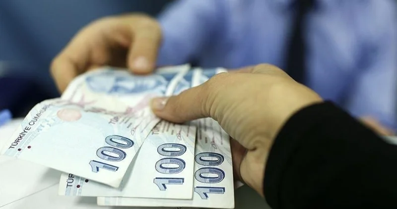 EMEKLİ BAYRAM İKRAMİYESİ TUTARI VE ÖDEME TAKVİMİ 2025: 4A, 4B, 4C Kurban Bayramı emekli ikramiyesi ne zaman yatacak? Bu yıl emekli ikramiyesi ne kadar?