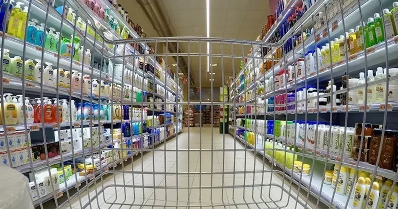 Ticaret ve perakende satış hacmi martta yıllık bazda arttı