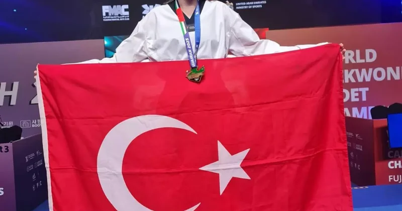 Taekwondo da yıldızımız parladı! Sena Yılmaz dünya şampiyonu