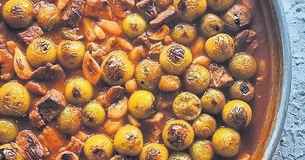 İDİL ÇİMRİN Yeşil ‘erik’ gibi daldım göllere!