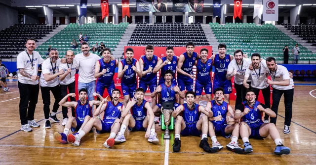 U16 Türkiye Şampiyonası nda kazanan Bahçeşehir Koleji Basketbol Haberleri