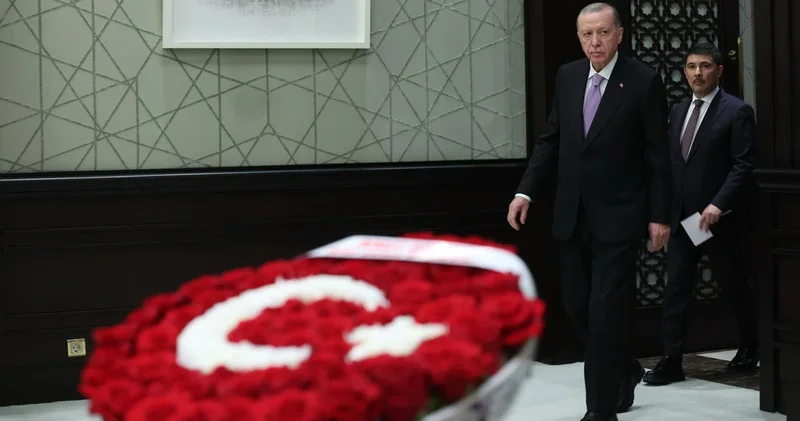 Bahçeli, kabine toplantısına çiçek gönderdi