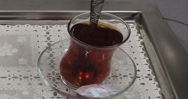 Öğrendikten Sonra Çayı Artık Şekerli İçmeyeceksiniz! Birçok Kişi Tahmin Edemezdi