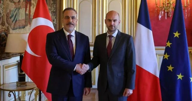 Zirveye günler kala kritik teması: Dışişleri Bakanı Fidan, Fransız mevkidaşıyla görüştü Politika Haberleri