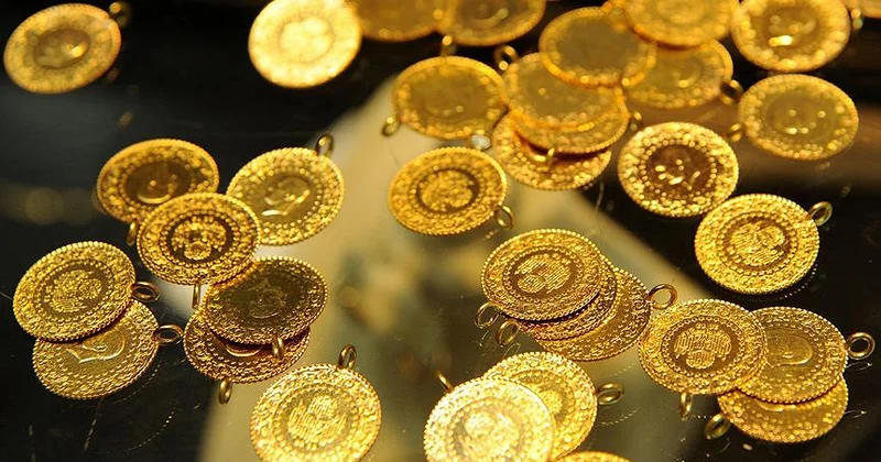 Altın haftaya düşüşle başladı: Gram ne kadar oldu?