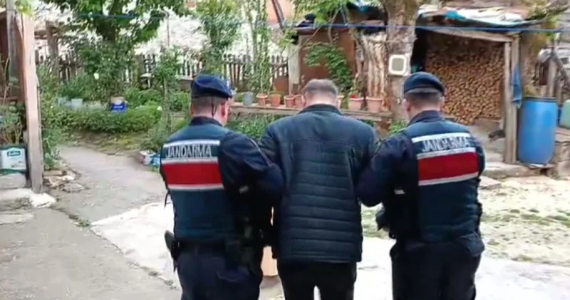 Çocukların müstehcen görüntülerini alıp satıyorlardı: Tutuklandılar
