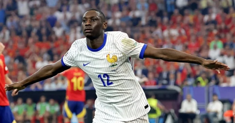 Ali Koç ilk teması kurdu! PSG ye hücum Sözcü Gazetesi