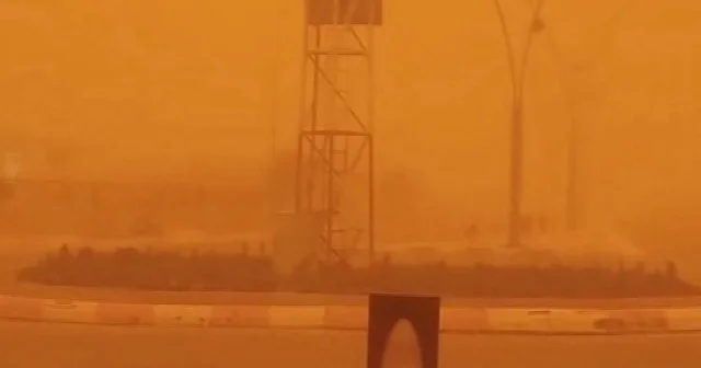 Irak ı vuran kum fırtınaları ülkeyi günde 1 milyon dolar zarara uğratıyor VİDEO İZLE