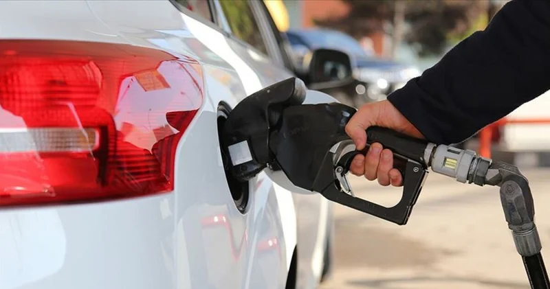 Benzine ve motorine zam geliyor! Benzine ve motorine ne zaman ve ne kadar zam gelecek? 12 Mayıs zam öncesi motorin ve benzin fiyatları