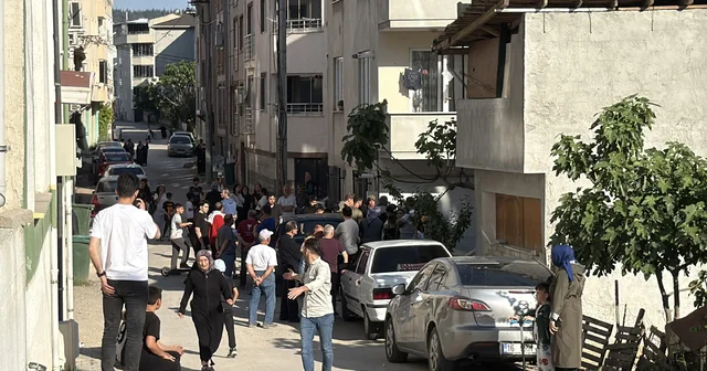 Bursa da komşular arasında çıkan kavgada 4 kişi yaralandı Bursa Haberleri