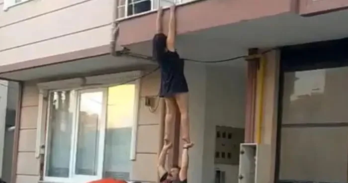 Burdur da bir garip olay! Doğalgaz açıp intihar etmek istedi, ekipleri aradı... Kurtarılınca balkondan atlamaya çalıştı