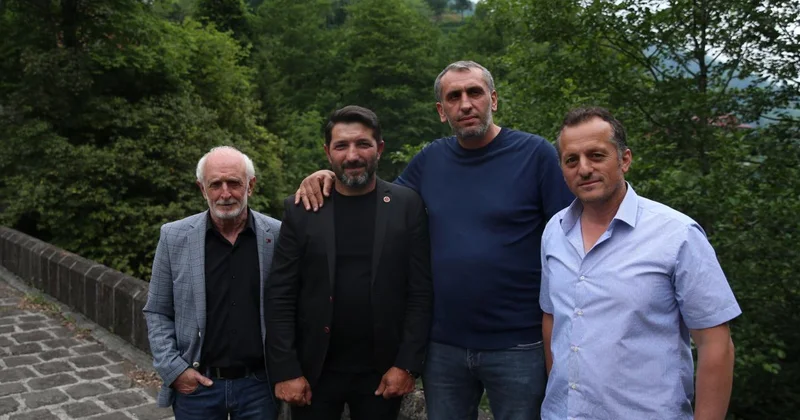 Rizeli muhtarlardan düğün reformu: WhatsApp davetiyesi geçerli olacak