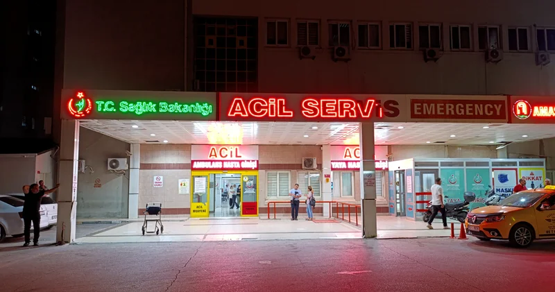 Asker eğlencesinde yemek yiyen 39 kişi hastanelik oldu