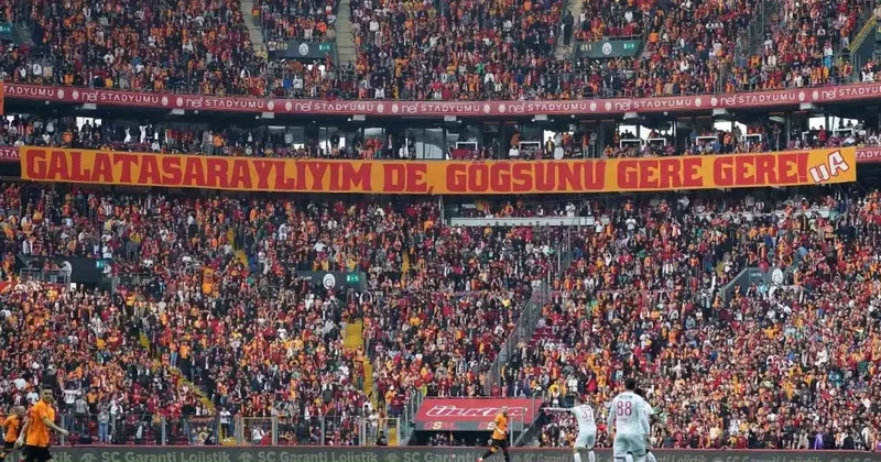 Aslan transfer şova devam ediyor! Taraftarın sevgilisi de geri dönüyor