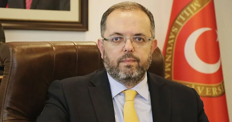 Milli Savunma Üniversitesi Rektörü Erhan Afyoncu dan Fenerbahçe ye santrfor önerisi