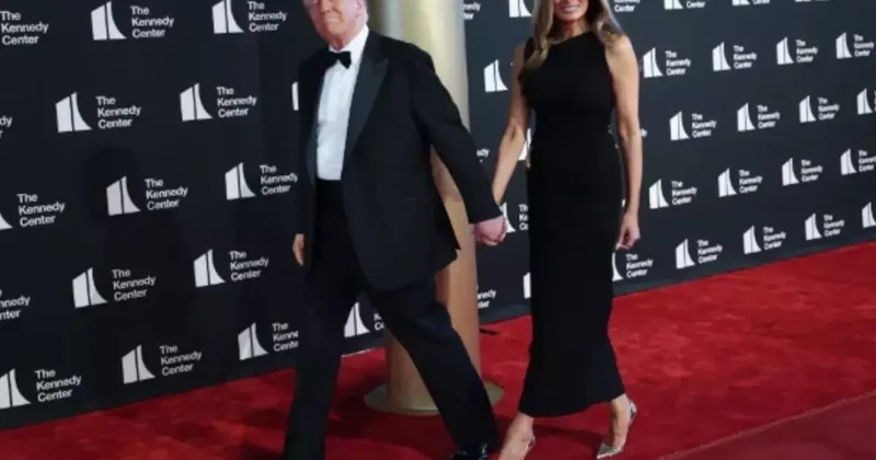 Trump a tiyatroda soğuk duş: Oyuncular sahneye çıkmayı reddetti