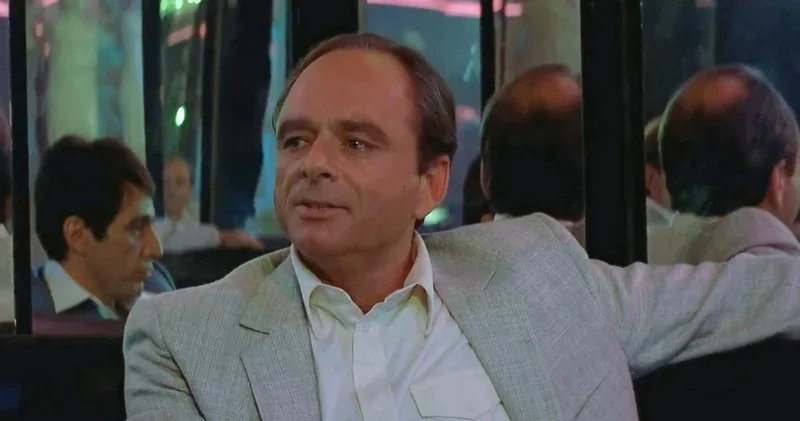 Scarface le bir çok film ve dizinin yıldız ismi Harris Yulin hayatını kaybetti