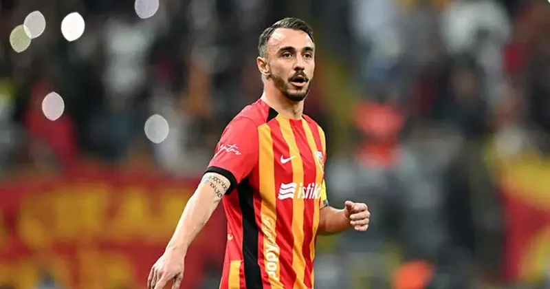 Adı Trabzonspor ve Galatasaray ile anılıyordu! Kayserispor dan Gökhan Sazdağı için açıklama Fanatik Gazetesi Futbol Haberleri Spor