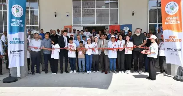 Malatya haberleri Yeşilyurt ta TÜBİTAK 4006 C Bilim Fuarı Festivali düzenlendi 12 Haziran 2025