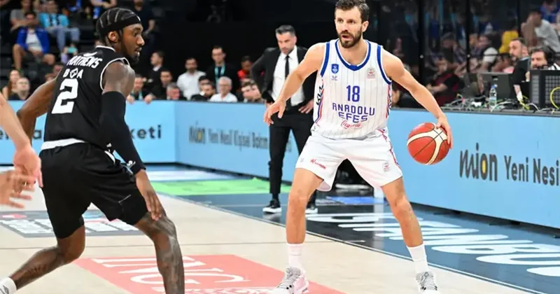 Anadolu Efes Beşiktaş maçı (CANLI) Basketbol Süper Ligi play off yarı final 4. maçı Fanatik Gazetesi Basketbol Haberleri Spor