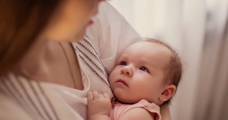 Annenin sesi, bebeğin dünyası: Ninnilerin sırrı ne?